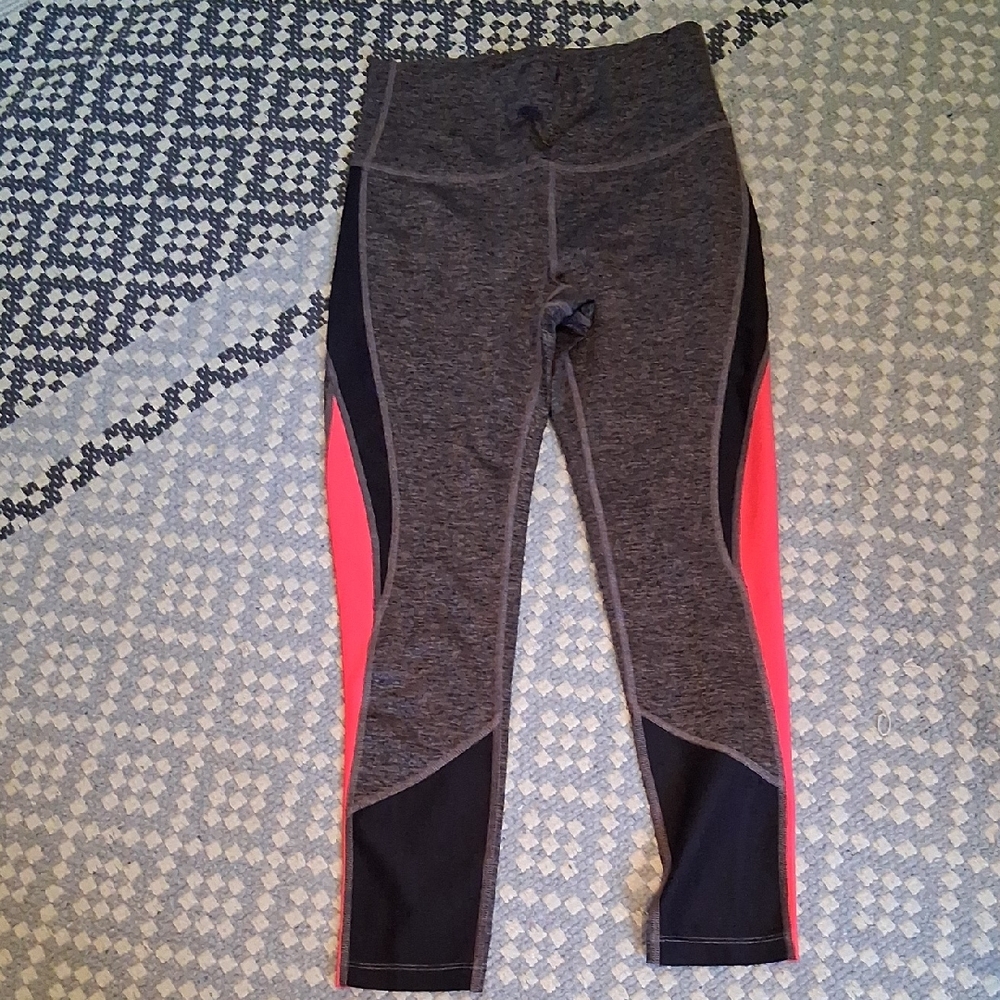 Xersion Charcoal and Black Leggings with Pink Highlights